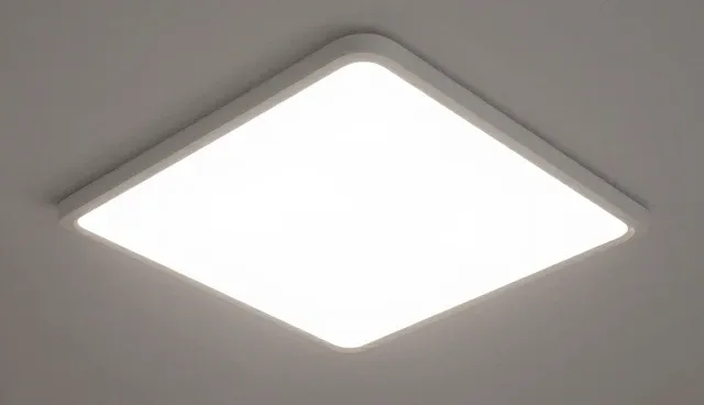 AI绘画排版清晰度受性能对比影响显著